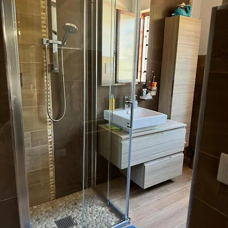 別荘 La Cicocca, 50 Mt From The フォート・ビレッジ